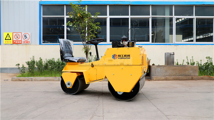  啟動(dòng)前保障工作很重要，你的小型壓路機(jī)做到了嗎？