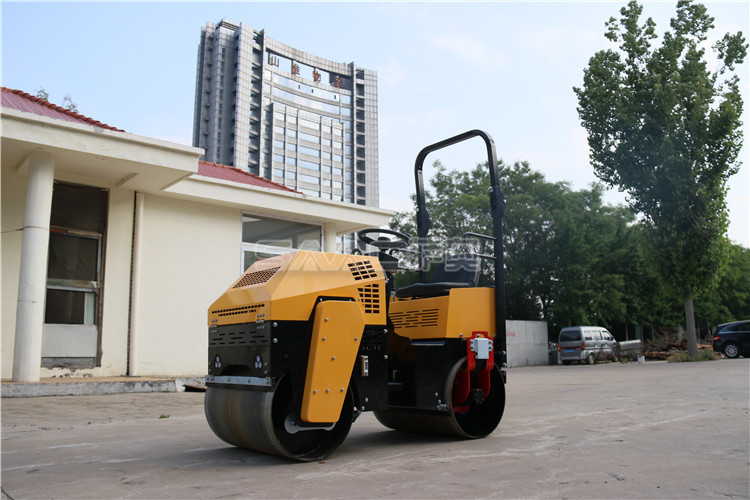 小型壓路機停放也是“有套路”，你造嗎？